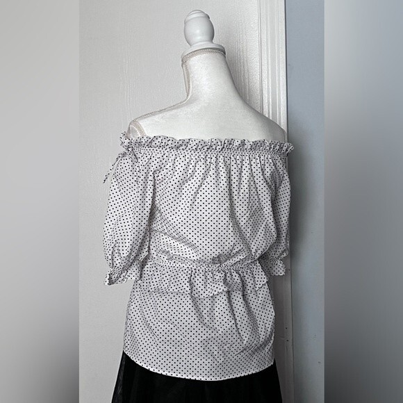 Off The Shoulder Polka dots Blouse Puffed Sleeves - Picture 3 of 11